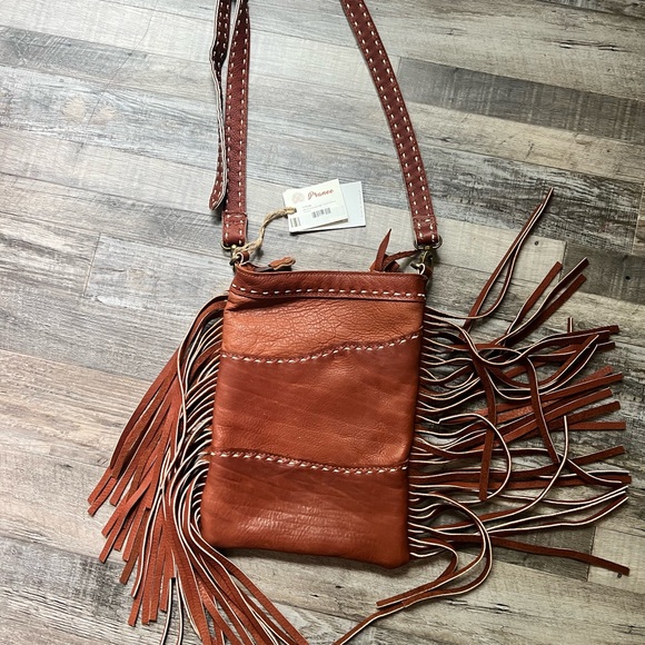Prance fringe leather purse - Picture 8 of 9